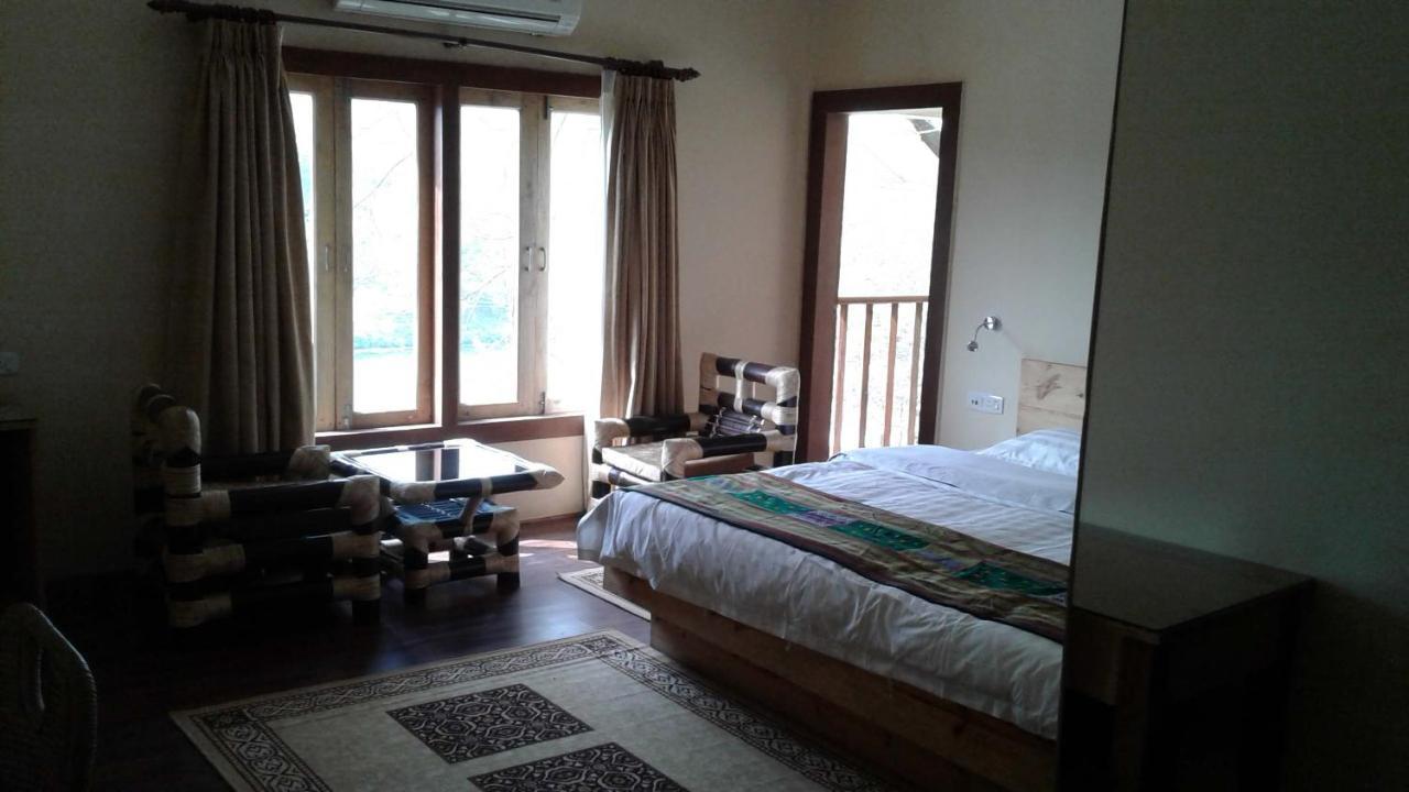 Zizina Otis Resort Guwahati Zewnętrze zdjęcie