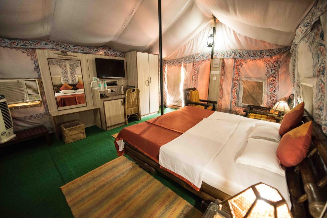 Zizina Otis Resort Guwahati Zewnętrze zdjęcie